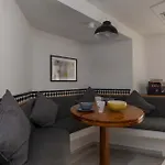 Apartment Altamira 1 - One Bed *