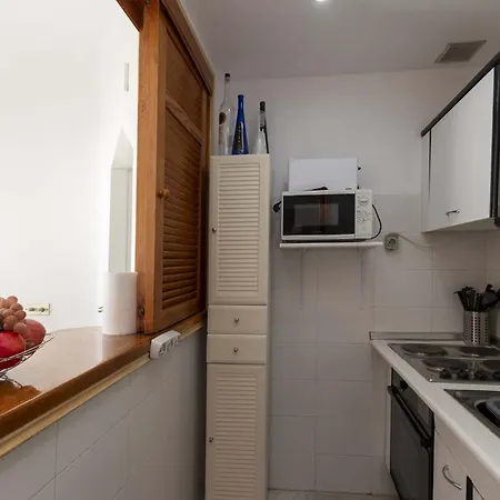 Altamira 1 - One Bed Apartman *
