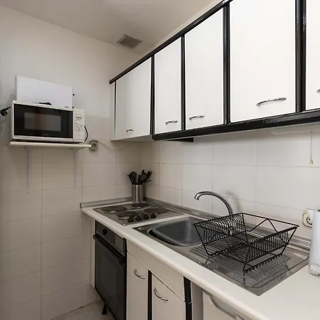 Altamira 1 - One Bed אדחה